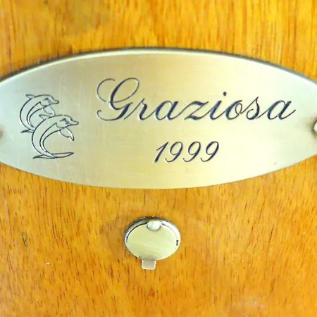 アパート La Graziosa